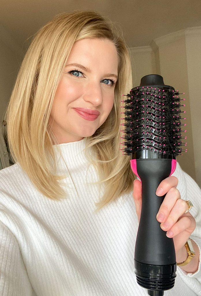 Revlon-Salon-One-Step-Hair-Dryer-and-Volumizer-Review-Ashley-Brooke-c-1440x2117